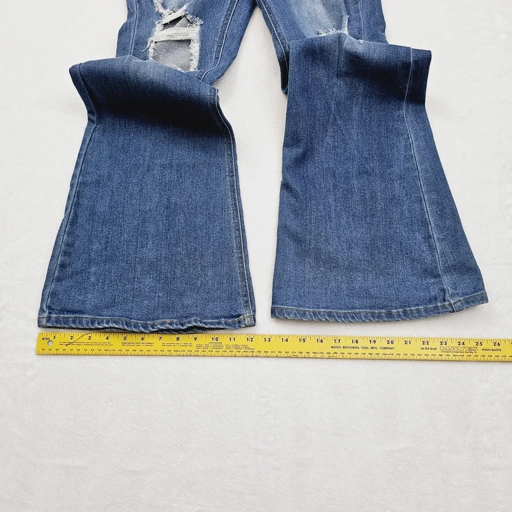 NEW Cello Womens 13 High Rise Flare‎ Jeans Distressed Blue Denim Casual